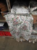 *Pack of 10 Patterned Pillow Cases