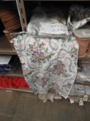 *Pack of 10 Patterned Pillow Cases