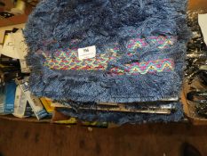 *Five Cards of Blue Fringing