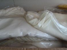 *600 White Polycotton Napkins