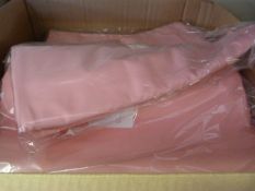 *37 Ivory Napkins & 10 144x90