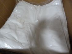 *60+ White Chair Covers