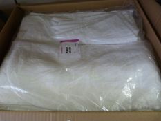 *20 Ivory Damask & 60 White Crushed Taffeta Chair Covers