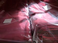 *500+ Burgundy Polycotton Napkins