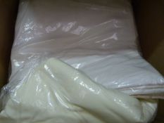 *61 Ivory and White Polycotton Chair Covers