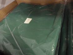 *15 Kelly Green Polycotton 132