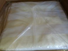 *15 Ivory Damask 120