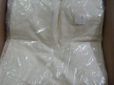 *60 Ivory Polycotton Chair Covers