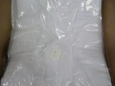 *61 Polycotton Chair Covers (11x Black, 50x White)