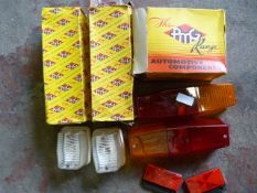 Quantity of Car Lights, Lenses and Reflectors