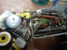 Alarm Bell, Pneumatic Impact Gun, Chucks, Ratchet,