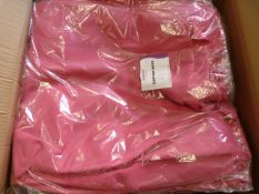 *70 Pink Chair Covers