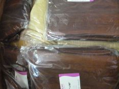 *43 Crushed Taffeta 90x90