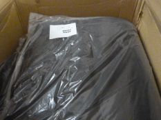 *80 Black Chair Covers