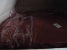 *32 Red Polycotton 90x90