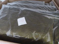 *32 Emerald Crushed Taffeta 120