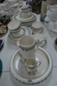 Part Wedgewood Green & White Dinner Service (27 Pi