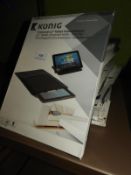 *Fifteen Universal 102 Tablet Sleeves