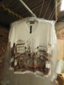 *Six Assorted Ladies Tops