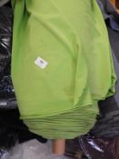 *~35m of Green Sportswear/T-Shirt Fabric