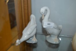 Two Nao Figures of Ducks