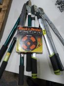 Four Sets of Pruning Shears and a 10m Hose Reel