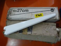 Two Boxes Containing Eighteen 27cm Brackets