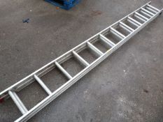 Clima 24 Tread EXtending Ladder