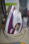 *Morphy Richards Steam Iron