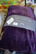 *Jacquard Velvet Throw (Purple)