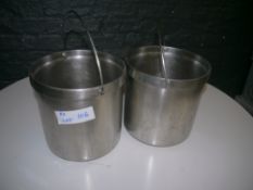 *Pair of grease buckets Pair of grease buckets with handles 240 x 250