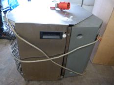 *Hyfra 45400V-S Water Cooler Located at Gilbert Baitson Auctioneers, 389 - 395 Anlaby Road, Hull, HU