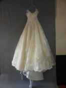 *Jade Daniels White Wedding Dress Size: 8