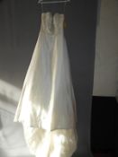 *Jai Bridal Wedding Dress Size: 8