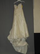 *Ivory Wedding Dress Size: 14