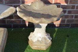 Garden Birdbath - Shell Design