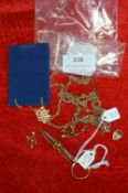 9ct Gold Jewellery; Pendants, Lockets, Pins, etc.
