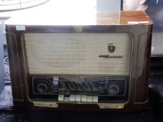 Vintage Grundig Valve Radio