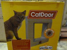 Box of 12 Four Way Locking Pet Doors (Medium)
