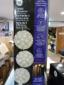 *LED Spheres 3pk