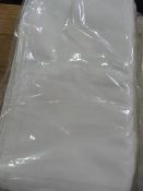 *50 Ivory/White Napkins