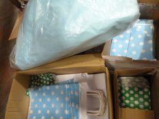 *Box of Paper Gift Bags and Tissue Paper