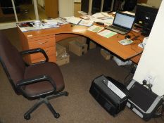 *L-Shape Workstation 160x160cm with Integral Drawe