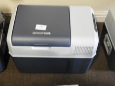 *Mobicool 12/24v Ice Box