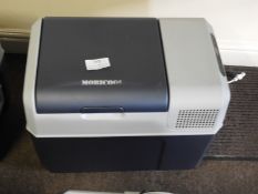 *Mobicool 12/24v Ice Box