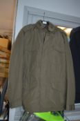 Gap Gents Raincoat Size: Large