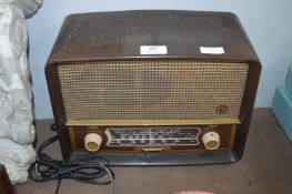 Bakelite Radio