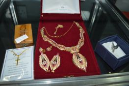 Costume Jewellery Including Necklace, Matching Pen