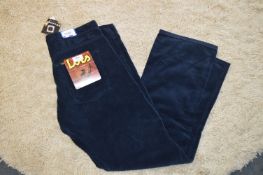 Pair of Lois Blue Cords Size: 36