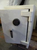 *Small Combination Safe 62x44x46cm (No Code)